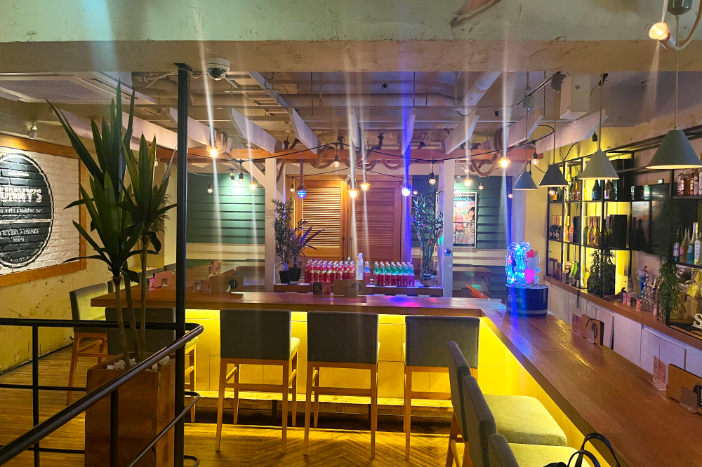 店内05